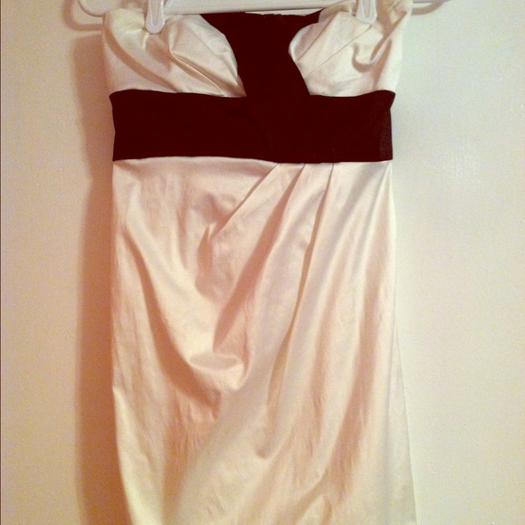 🚨Reduced!  Black/ white cocktail dress
