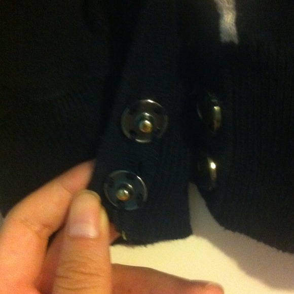 Patterned Cardigan - Picture 3 of 3