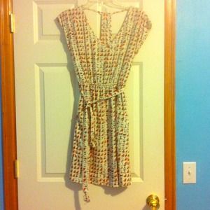 V-Neck Patterned Dress