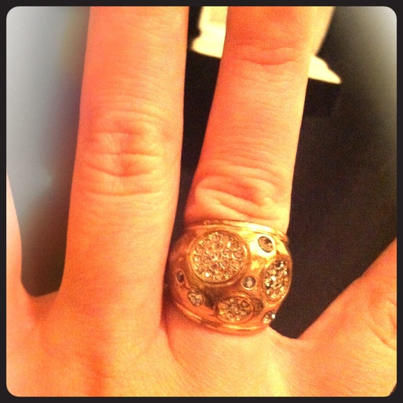 ⛔Bundle for shelley⛔ moonstruck lia sophia  ring