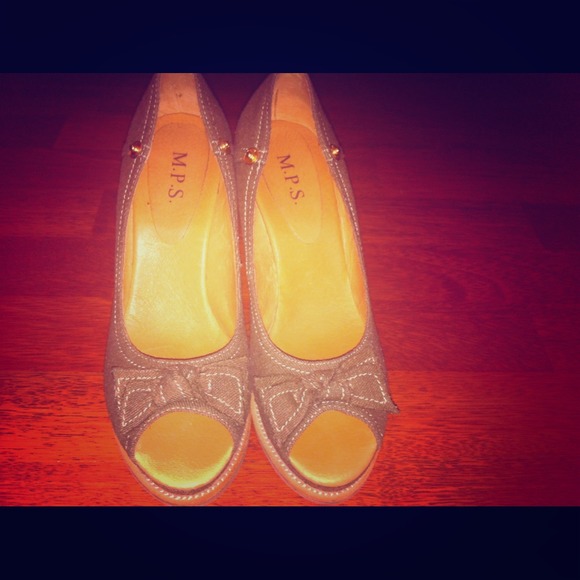 Green Army Wedges
