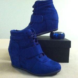 RESERVED for @aest13