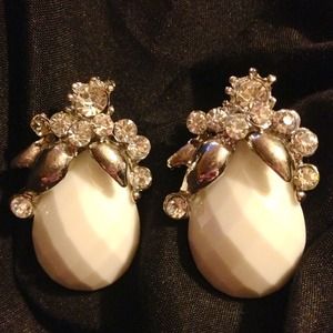 The perfect pineapple earrings