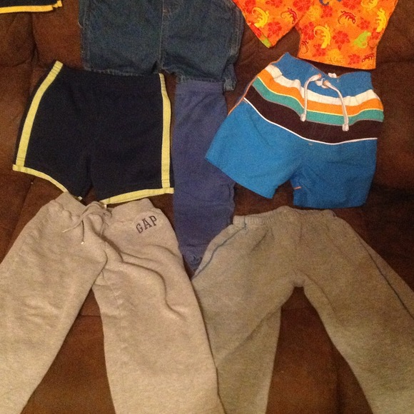 2/4T boys clothes - Picture 2 of 3