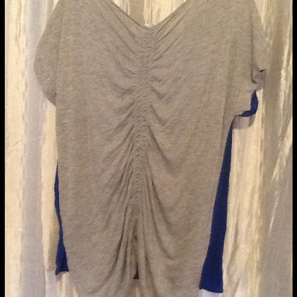 ~BUNDLED~Cow neck blouse - Picture 3 of 3