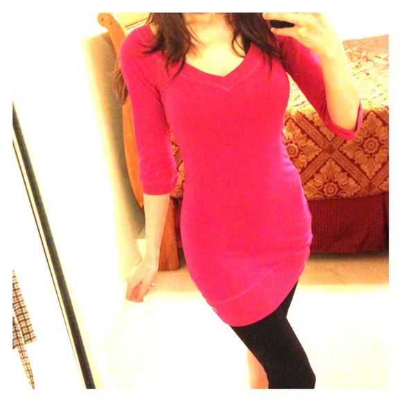 *** SOLD ***Long Hot Pink VNeck Top NWT