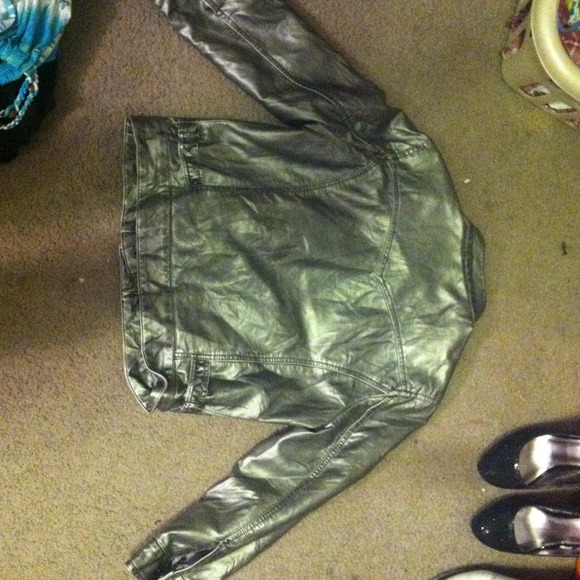 Jacket - Picture 2 of 2