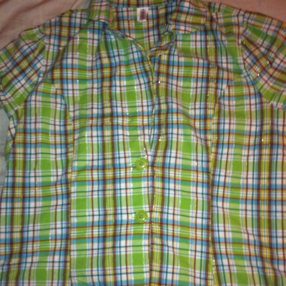 Green & brown plaid blouse