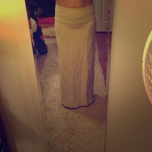Brand NWT Patagonia maxi skirt. Traded @amylynnk