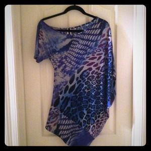 ASSYMETRIC SNAKESKIN PRINT TOP