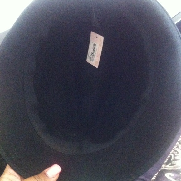 Black hat - Picture 3 of 3
