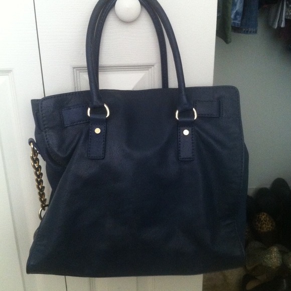 Michael Kors bag - Picture 2 of 3