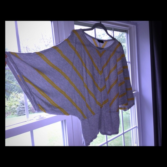 Reserved for Hurthammy -Flowy Tlop! Never wore.
