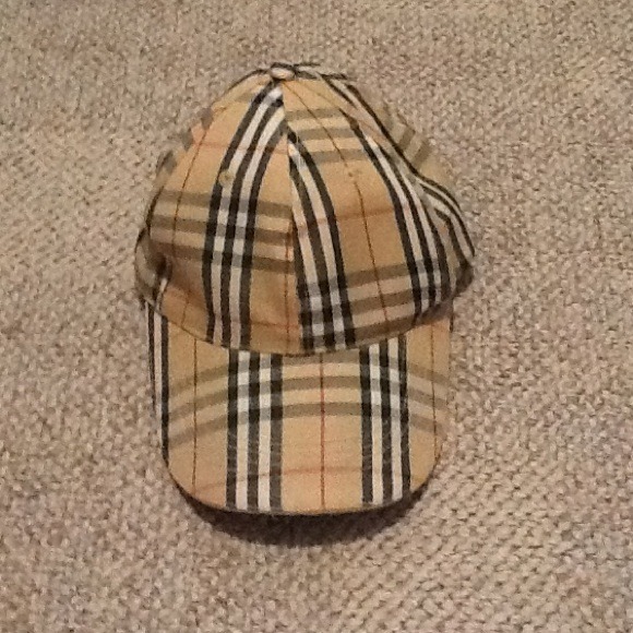Khaki baseball cap w Black, White,& Red Stripes.