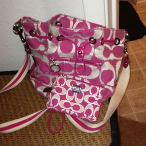 Pink coach purse&matching wristlet