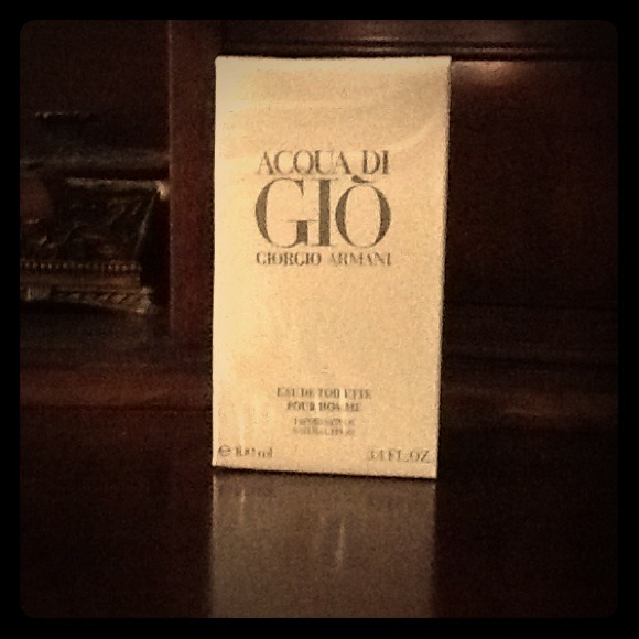 Acqua Di Gio 3.4 oz By Giorgio Armani.