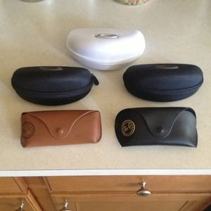 Case bundle for @courtneylamar95