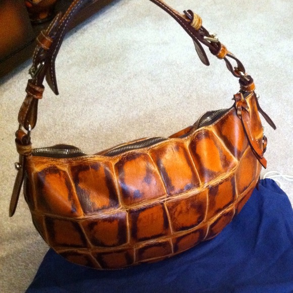 Dooney & Bourke Purse - Picture 2 of 2