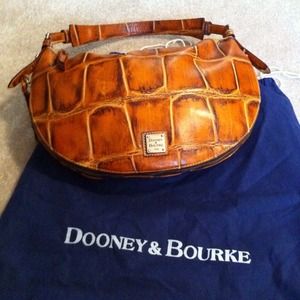 Dooney & Bourke Purse