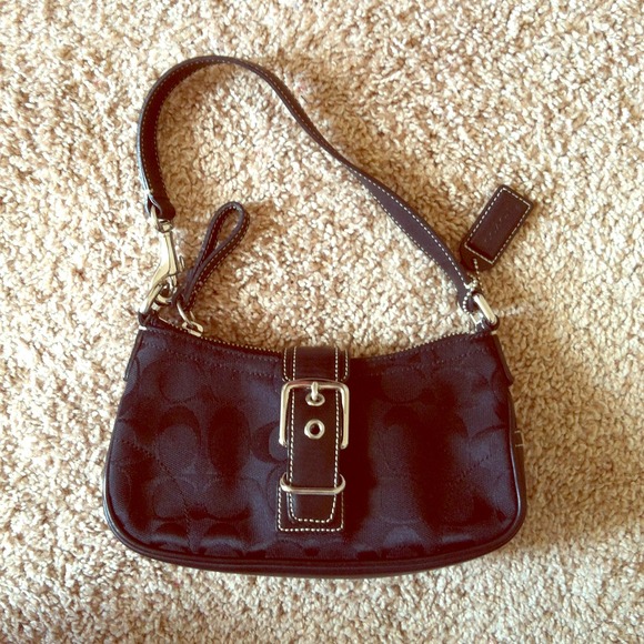 coach black handbag signature Demi hobo