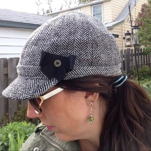 Newsboy Black Tweed Hat