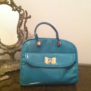Brand New! Aqua green handbag
