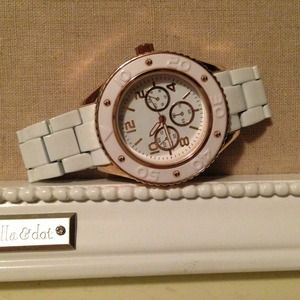 White and rose gold watch