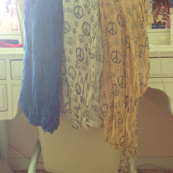 Bundle scarf package!!