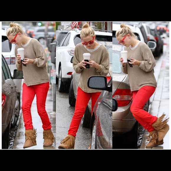 Red skinny jeans