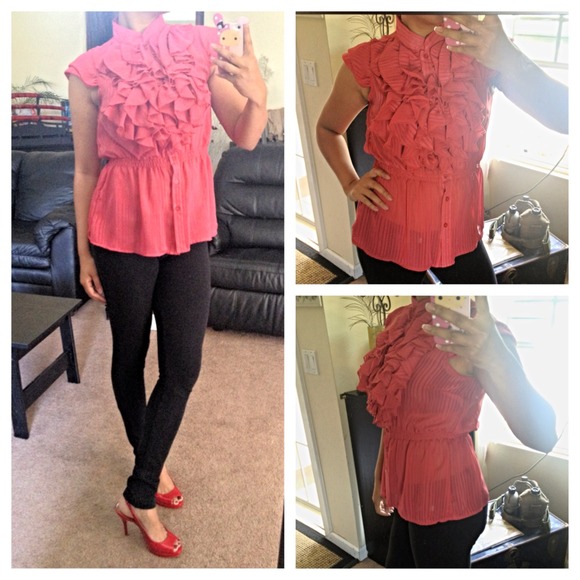 🔴SOLD🔴Pink Ruffle, Dual Petal Sleeves Blouse