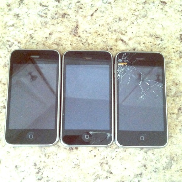 📵💢ALL SOLD❗💢3⃣ AT&T iPhone 3 make an offer! 📱