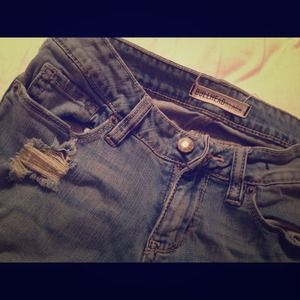 Bullhead distressed boot cut jeans