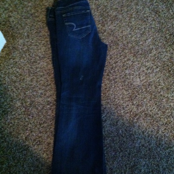 American eagle - Picture 2 of 3