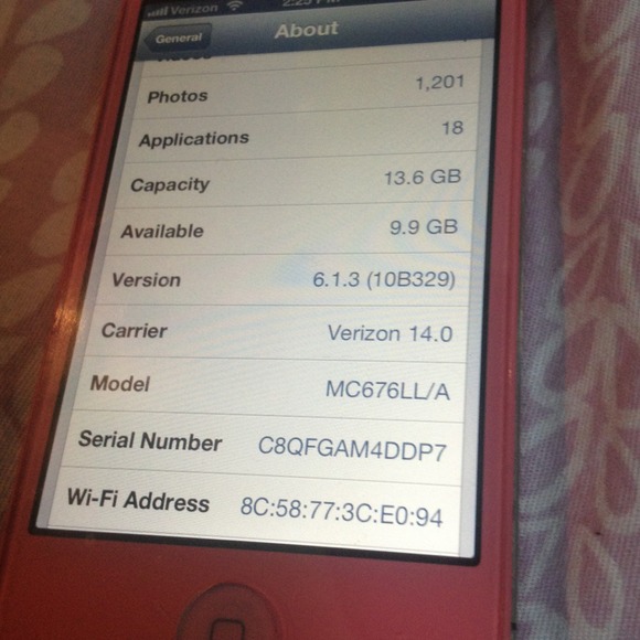 Verizon iPhone 4 - Picture 2 of 3