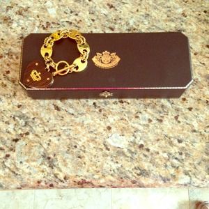 ❤Gorgeous  Juicy couture bracelet❤