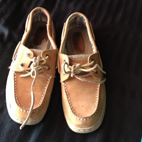 White Mountain boat shoes