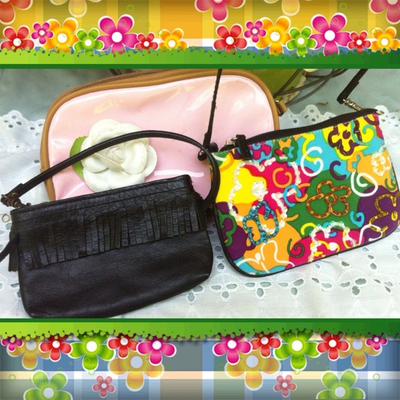 ✂ REDUCED  ✂🌸💜🎀Bundle of Wristlets 🎀💜🌸