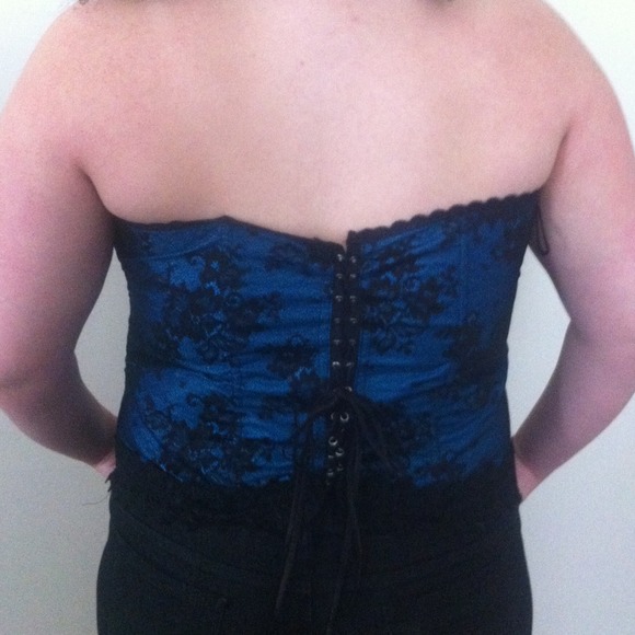 Fredrick corset - Picture 2 of 2