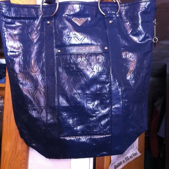 🚫SOLD-Roxy Navy patent leather bag