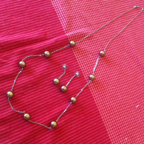 Bronze bead necklace with matching earrings