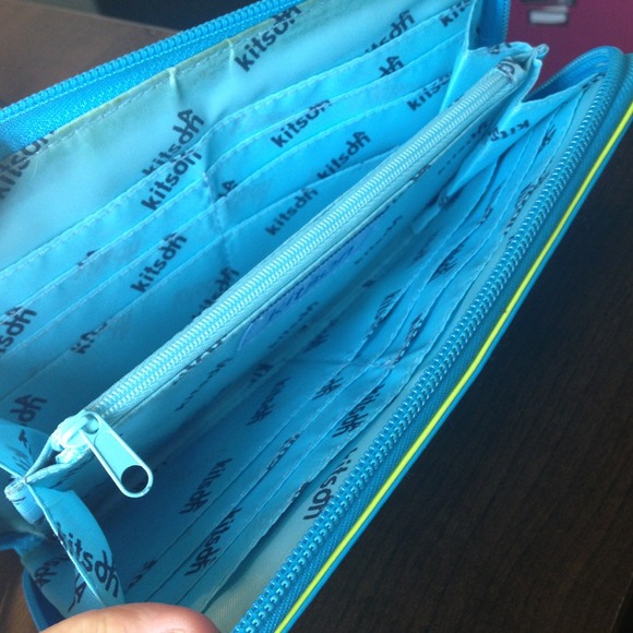 Kitson zip wallet - Picture 2 of 2