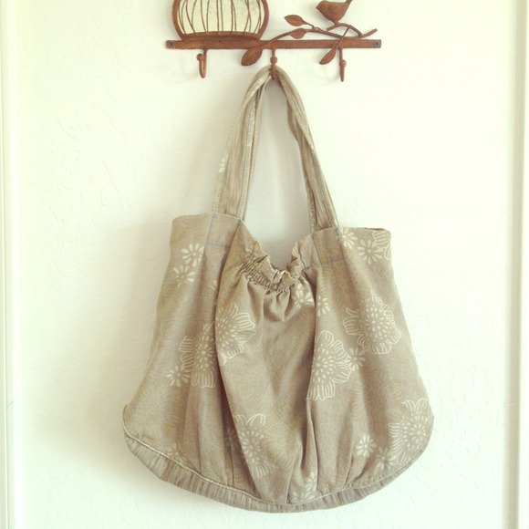 💐Sold in bundle💐 Target large bag