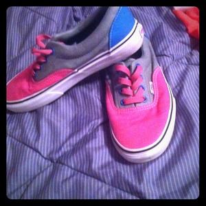 🚫TRADED🚫 New Vans Sneakers.