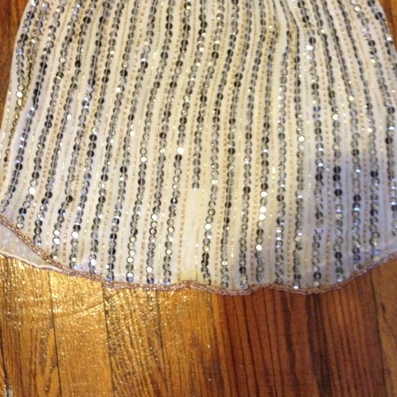 Night dress from Parker.. - Picture 2 of 4