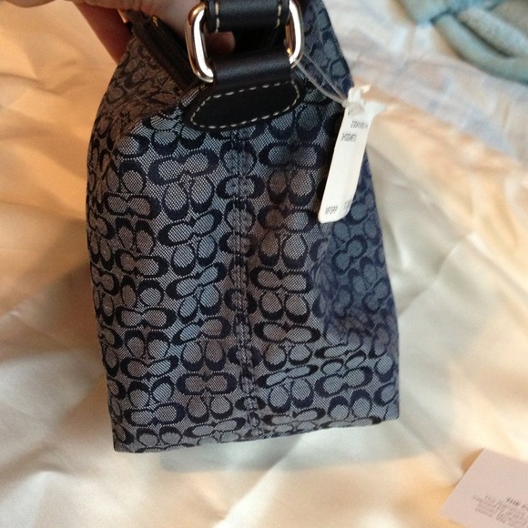 Sold! 📦📦📦📦Brand new with tags blue coach purse - Picture 4 of 4