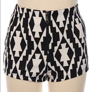 Tribal print high waist hot shorts