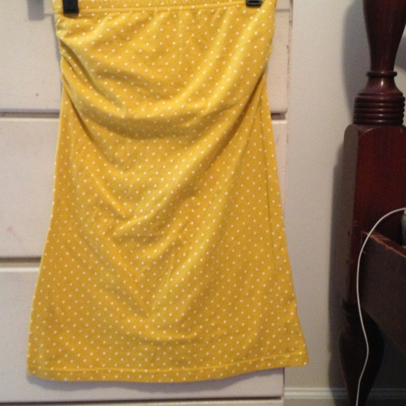 Yellow polka dot tube top