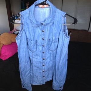 Forever 21 cut out shoulder denim button up top