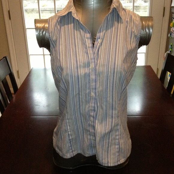 Ann Taylor stripe button down sleeveless top