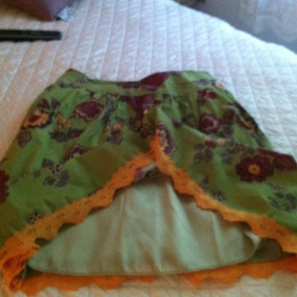 Summer skirt just right the warm - Picture 2 of 2